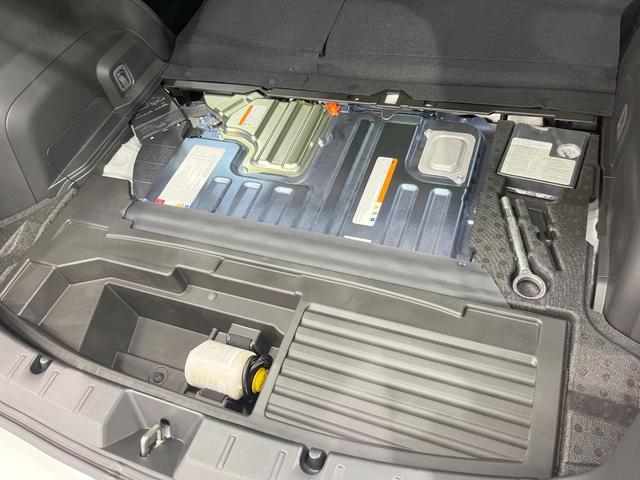 ＸＶ アドバンス　４ＷＤ　サイド・バックカメラ　衝突被害軽減システム　レーダークルーズ　禁煙車　レザーシート　ドラレコ　コーナーセンサー　スマートキー　ＬＥＤヘッド　ＥＴＣ　純正１８インチアルミ　車線逸脱警報（64枚目）