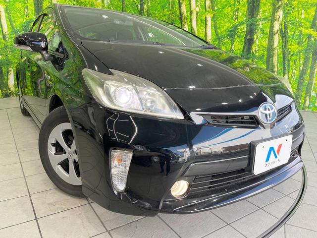 プリウス Ｓ　純正ナビ　スマートキー　ＨＩＤヘッド　ビルトインＥＴＣ　純正１５インチアルミ　オートエアコン　Ｂｌｕｅｔｏｏｔｈ　ＣＤ　ＤＶＤ再生　フルセグ　トラクションコントロール（12枚目）