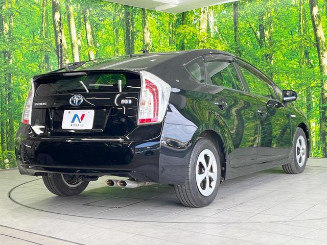 プリウス Ｓ　純正ナビ　スマートキー　ＨＩＤヘッド　ビルトインＥＴＣ　純正１５インチアルミ　オートエアコン　Ｂｌｕｅｔｏｏｔｈ　ＣＤ　ＤＶＤ再生　フルセグ　トラクションコントロール（17枚目）