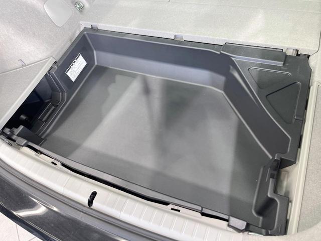 プリウス Ｓ　純正ナビ　スマートキー　ＨＩＤヘッド　ビルトインＥＴＣ　純正１５インチアルミ　オートエアコン　Ｂｌｕｅｔｏｏｔｈ　ＣＤ　ＤＶＤ再生　フルセグ　トラクションコントロール（49枚目）