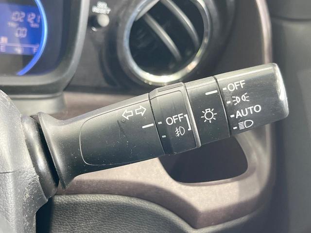 Ｎ－ＯＮＥ プレミアム　オーディオ　スマートキー　ＨＩＤヘッド　純正１４インチアルミ　オートライト　オートエアコン　ＣＤ　パワーウィンドウ　パワーステアリング　トラクションコントロール（5枚目）