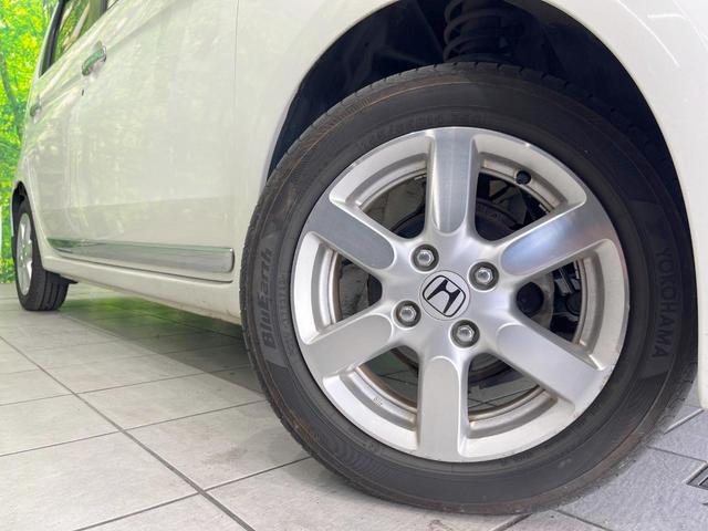 Ｎ－ＯＮＥ プレミアム　オーディオ　スマートキー　ＨＩＤヘッド　純正１４インチアルミ　オートライト　オートエアコン　ＣＤ　パワーウィンドウ　パワーステアリング　トラクションコントロール（12枚目）