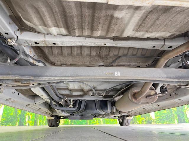 Ｎ－ＯＮＥ プレミアム　オーディオ　スマートキー　ＨＩＤヘッド　純正１４インチアルミ　オートライト　オートエアコン　ＣＤ　パワーウィンドウ　パワーステアリング　トラクションコントロール（18枚目）