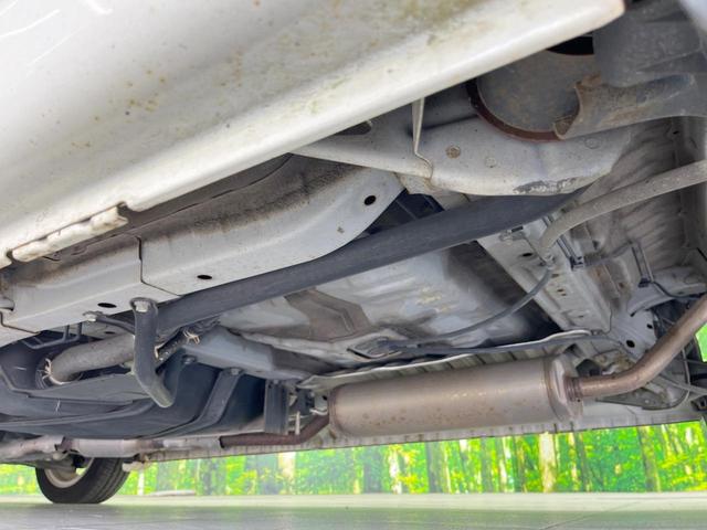 Ｎ－ＯＮＥ プレミアム　オーディオ　スマートキー　ＨＩＤヘッド　純正１４インチアルミ　オートライト　オートエアコン　ＣＤ　パワーウィンドウ　パワーステアリング　トラクションコントロール（20枚目）