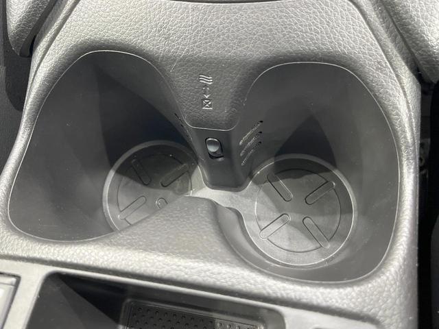 エクストレイル ２０Ｘｔｔ　エマージェンシーブレーキパッケージ　純正ナビ　全周囲カメラ　衝突被害軽減システム　電動リアゲート　レザーシート　コーナーセンサー　スマートキー　ＬＥＤヘッド　ビルトインＥＴＣ　クルコン　純正１８インチアルミ　オートハイビーム（45枚目）