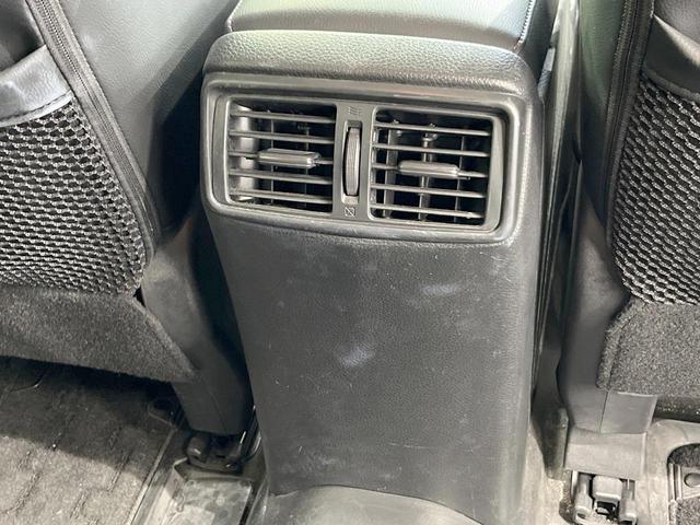 エクストレイル ２０Ｘｔｔ　エマージェンシーブレーキパッケージ　純正ナビ　全周囲カメラ　衝突被害軽減システム　電動リアゲート　レザーシート　コーナーセンサー　スマートキー　ＬＥＤヘッド　ビルトインＥＴＣ　クルコン　純正１８インチアルミ　オートハイビーム（53枚目）