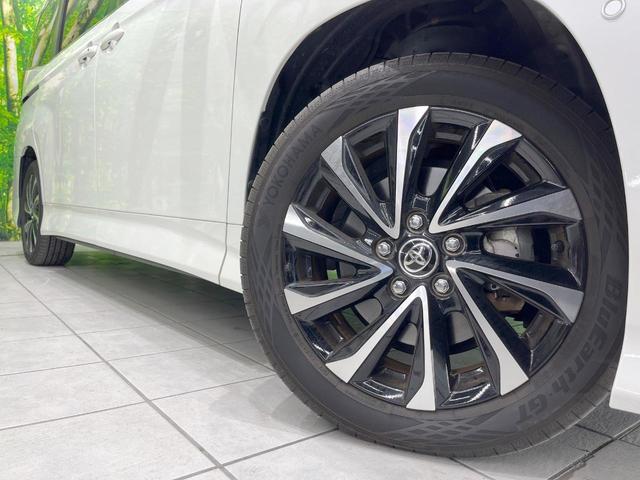 ノア ハイブリッドＳ－Ｚ　両側電動ドア　後席モニター　全周囲カメラ　衝突被害軽減システム　レーダークルーズ　禁煙車　ハーフレザーシート　ドラレコ　コーナーセンサー　スマートキー　ＬＥＤヘッド　ＥＴＣ２．０（14枚目）