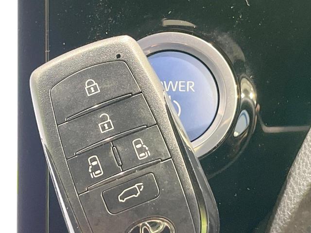 ノア ハイブリッドＳ－Ｚ　両側電動ドア　後席モニター　全周囲カメラ　衝突被害軽減システム　レーダークルーズ　禁煙車　ハーフレザーシート　ドラレコ　コーナーセンサー　スマートキー　ＬＥＤヘッド　ＥＴＣ２．０（42枚目）