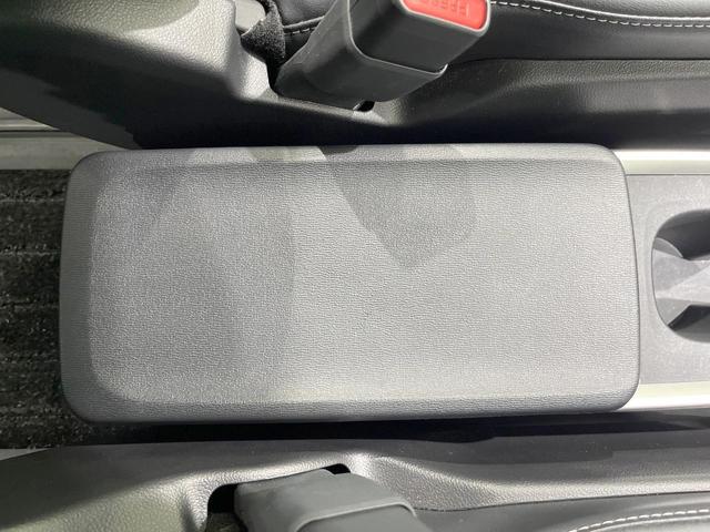 ノア ハイブリッドＳ－Ｚ　両側電動ドア　後席モニター　全周囲カメラ　衝突被害軽減システム　レーダークルーズ　禁煙車　ハーフレザーシート　ドラレコ　コーナーセンサー　スマートキー　ＬＥＤヘッド　ＥＴＣ２．０（45枚目）