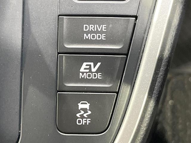 ノア ハイブリッドＳ－Ｚ　両側電動ドア　後席モニター　全周囲カメラ　衝突被害軽減システム　レーダークルーズ　禁煙車　ハーフレザーシート　ドラレコ　コーナーセンサー　スマートキー　ＬＥＤヘッド　ＥＴＣ２．０（48枚目）