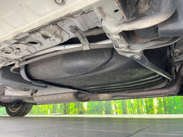 セレナ ハイウェイスター　Ｓ－ハイブリッド　電動スライドドア　後席モニター　バックカメラ　禁煙車　スマートキー　ＨＩＤヘッド　ＥＴＣ　クルコン　純正１６インチアルミ　オートライト　オートエアコン　リアエアコン　Ｂｌｕｅｔｏｏｔｈ　ＣＤ（31枚目）