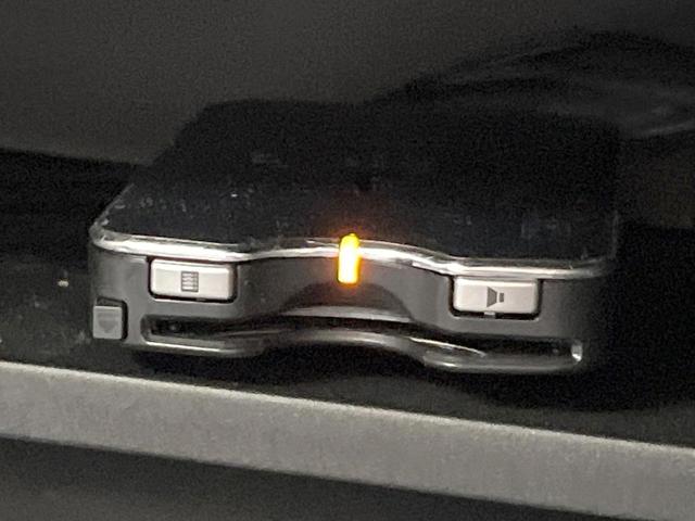 セレナ ハイウェイスター　Ｓ－ハイブリッド　電動スライドドア　後席モニター　バックカメラ　禁煙車　スマートキー　ＨＩＤヘッド　ＥＴＣ　クルコン　純正１６インチアルミ　オートライト　オートエアコン　リアエアコン　Ｂｌｕｅｔｏｏｔｈ　ＣＤ（42枚目）