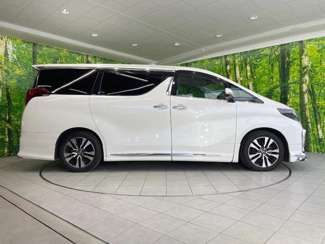 アルファード ２．５Ｓ　Ｃパッケージ　サンルーフ　モデリスタフルエアロ　ＢＩＧ－Ｘナビ　衝突被害軽減システム　両側電動ドア　後席モニター　バックカメラ　１００Ｖ電源　レーダークルーズ　電動リアゲート　レザーシート　全席シートヒーター（25枚目）