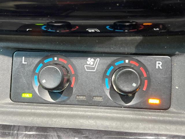 アルファード ２．５Ｓ　Ｃパッケージ　サンルーフ　モデリスタフルエアロ　ＢＩＧ－Ｘナビ　衝突被害軽減システム　両側電動ドア　後席モニター　バックカメラ　１００Ｖ電源　レーダークルーズ　電動リアゲート　レザーシート　全席シートヒーター（44枚目）