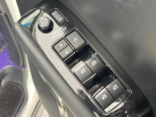 アルファード ２．５Ｓ　Ｃパッケージ　サンルーフ　モデリスタフルエアロ　ＢＩＧ－Ｘナビ　衝突被害軽減システム　両側電動ドア　後席モニター　バックカメラ　１００Ｖ電源　レーダークルーズ　電動リアゲート　レザーシート　全席シートヒーター（55枚目）