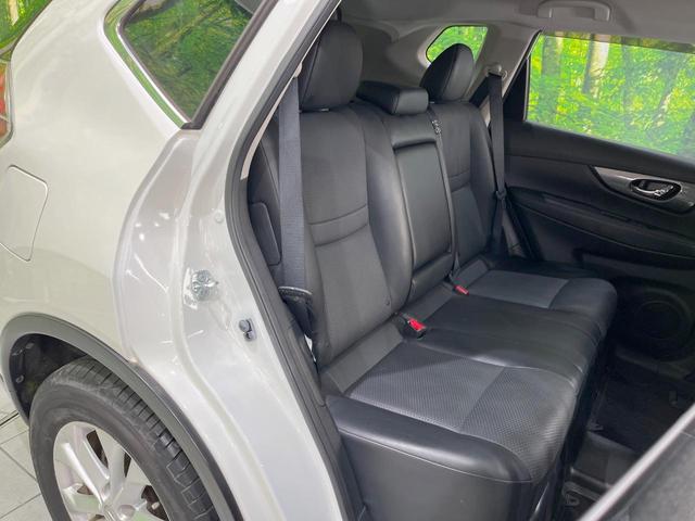 エクストレイル 20X ハイブリッド エマージェンシーブレーキP 4WD 純正ナビ 衝突被害軽減システム 全周囲カメラ 電動リアゲート スマートキー LEDヘッド ハーフレザーシート コーナーセンサー ビルトインETC クルコン 純正17インチアルミ オートライト(9枚目)