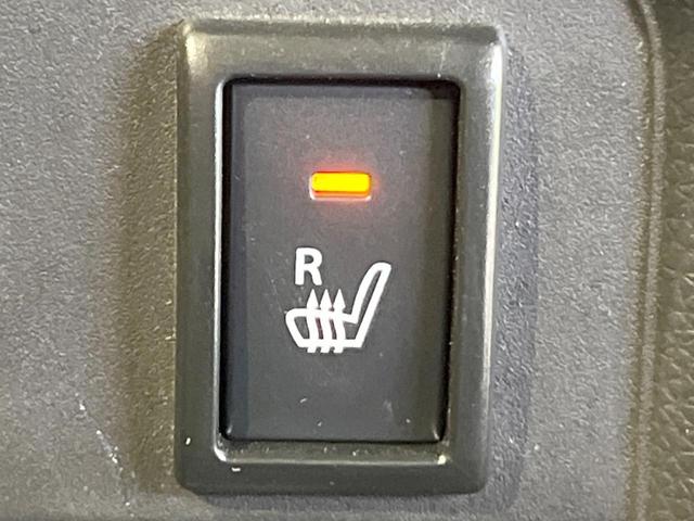 【シートヒーター】寒い日に重宝するシートヒーター！エアコンより早く温まってくれるので寒がりの人も安心ですね♪エアコンの温風は乾燥するから苦手、という方にもをおすすめです。