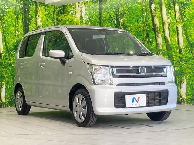 高透明度のガラス皮膜で撥水はもちろん、上質なツヤ・光沢を実現。紫外線や酸性雨から大切な愛車を保護し、色あせ・劣化を防止。「弾スプラッシュコート」、「弾プリミッサコート」からお選びいただけます。