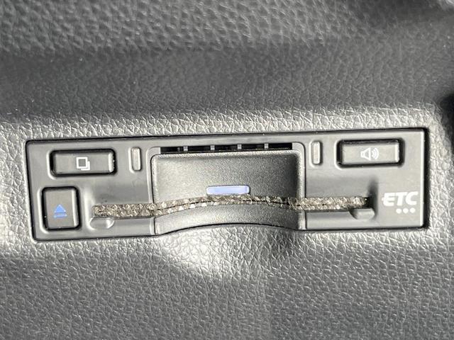 シエンタ Ｚ　両側電動ドア　全周囲カメラ　衝突被害軽減システム　レーダークルーズ　禁煙車　コーナーセンサー　スマートキー　ＬＥＤヘッド　ビルトインＥＴＣ　純正１５インチアルミ　オートハイビーム　車線逸脱警報（7枚目）