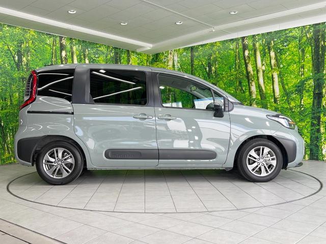 シエンタ Ｚ　両側電動ドア　全周囲カメラ　衝突被害軽減システム　レーダークルーズ　禁煙車　コーナーセンサー　スマートキー　ＬＥＤヘッド　ビルトインＥＴＣ　純正１５インチアルミ　オートハイビーム　車線逸脱警報（25枚目）