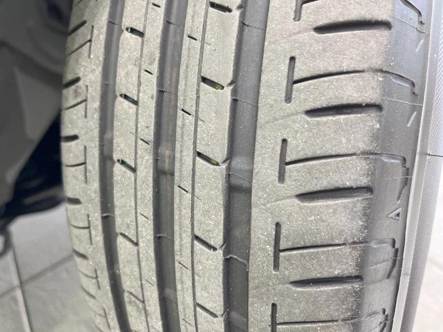 シエンタ Ｚ　両側電動ドア　全周囲カメラ　衝突被害軽減システム　レーダークルーズ　禁煙車　コーナーセンサー　スマートキー　ＬＥＤヘッド　ビルトインＥＴＣ　純正１５インチアルミ　オートハイビーム　車線逸脱警報（28枚目）