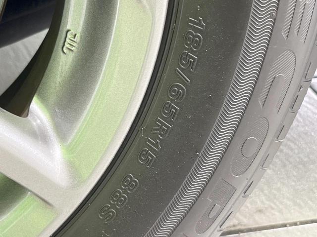 シエンタ Ｚ　両側電動ドア　全周囲カメラ　衝突被害軽減システム　レーダークルーズ　禁煙車　コーナーセンサー　スマートキー　ＬＥＤヘッド　ビルトインＥＴＣ　純正１５インチアルミ　オートハイビーム　車線逸脱警報（31枚目）