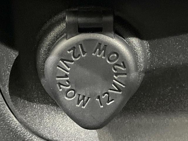 シエンタ Ｚ　両側電動ドア　全周囲カメラ　衝突被害軽減システム　レーダークルーズ　禁煙車　コーナーセンサー　スマートキー　ＬＥＤヘッド　ビルトインＥＴＣ　純正１５インチアルミ　オートハイビーム　車線逸脱警報（45枚目）