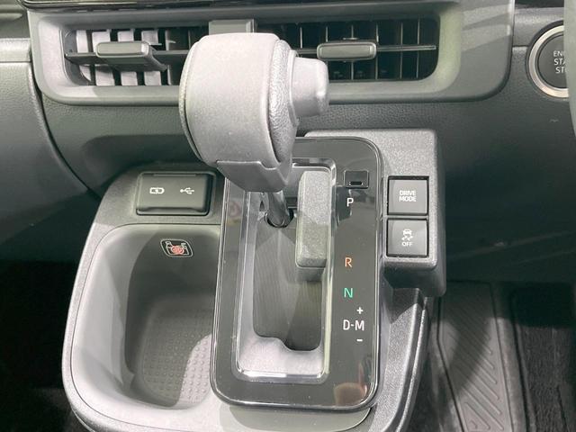 シエンタ Ｚ　両側電動ドア　全周囲カメラ　衝突被害軽減システム　レーダークルーズ　禁煙車　コーナーセンサー　スマートキー　ＬＥＤヘッド　ビルトインＥＴＣ　純正１５インチアルミ　オートハイビーム　車線逸脱警報（49枚目）