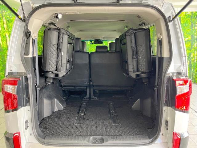 デリカD:5 ジャスパー 4WD ディーゼル(軽油) 両側電動ドア 純正SDナビ 全周囲カメラ 衝突被害軽減システム レーダークルーズ 禁煙車 電動リアゲート ハーフレザーシート パワーシート ドラレコ スマートキー(11枚目)