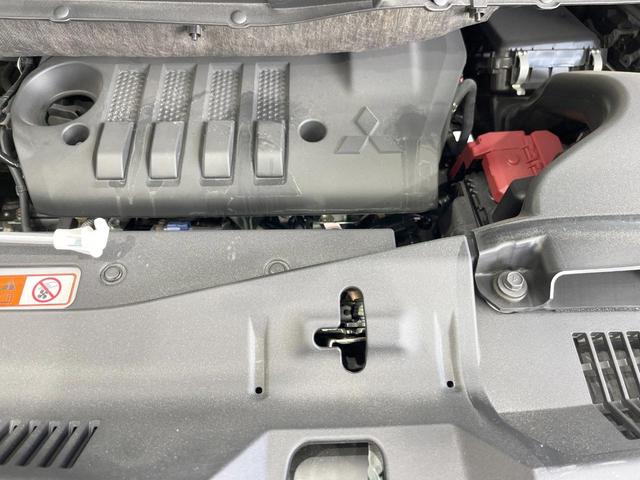 デリカD:5 ジャスパー 4WD ディーゼル(軽油) 両側電動ドア 純正SDナビ 全周囲カメラ 衝突被害軽減システム レーダークルーズ 禁煙車 電動リアゲート ハーフレザーシート パワーシート ドラレコ スマートキー(18枚目)