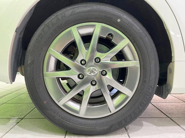 プリウスアルファ Ｓ　チューン　ブラック　純正ＳＤナビ　バックカメラ　ドラレコ　スマートキー　ビルトインＥＴＣ　純正１６インチアルミ　オートライト　オートエアコン　ＣＤ　ＤＶＤ再生　フルセグ（26枚目）