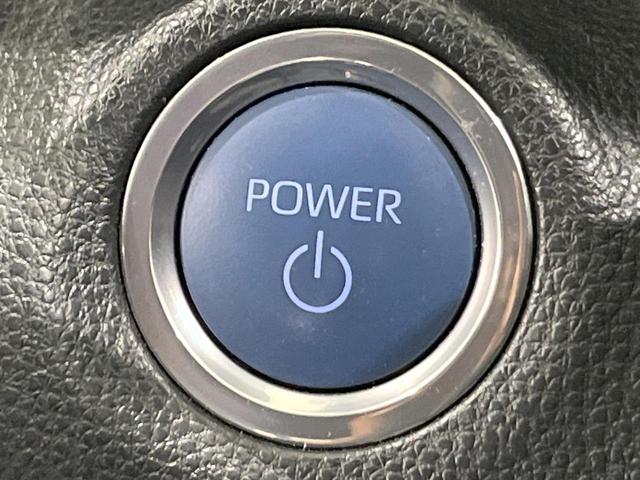 ヤリスクロス ハイブリッドZ 純正ナビ機能付DA 衝突被害軽減システム レーダークルーズ 全周囲カメラ ハーフレザーシート パワーシート コーナーセンサー スマートキー LEDヘッド ETC 純正18インチアルミ オートハイビーム(7枚目)