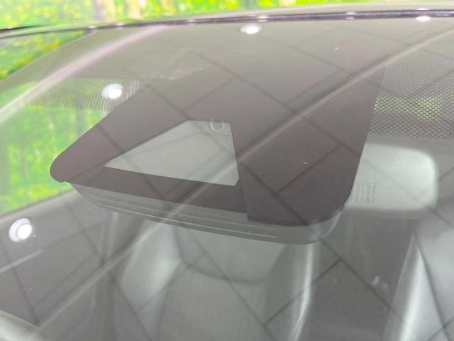 ヤリスクロス ハイブリッドZ 純正ナビ機能付DA 衝突被害軽減システム レーダークルーズ 全周囲カメラ ハーフレザーシート パワーシート コーナーセンサー スマートキー LEDヘッド ETC 純正18インチアルミ オートハイビーム(25枚目)