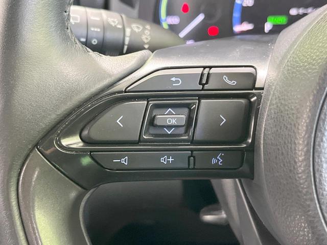 ヤリスクロス ハイブリッドZ 純正ナビ機能付DA 衝突被害軽減システム レーダークルーズ 全周囲カメラ ハーフレザーシート パワーシート コーナーセンサー スマートキー LEDヘッド ETC 純正18インチアルミ オートハイビーム(38枚目)