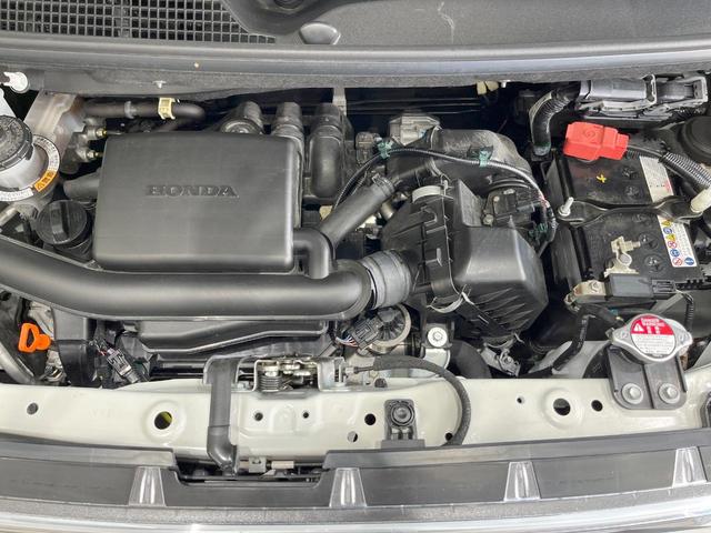 Ｎ－ＢＯＸカスタム ベースグレード　電動スライドドア　バックカメラ　衝突被害軽減システム　レーダークルーズ　禁煙車　コーナーセンサー　スマートキー　ＬＥＤヘッド　ビルトインＥＴＣ　純正１４インチアルミ　車線逸脱警報　オートライト（18枚目）