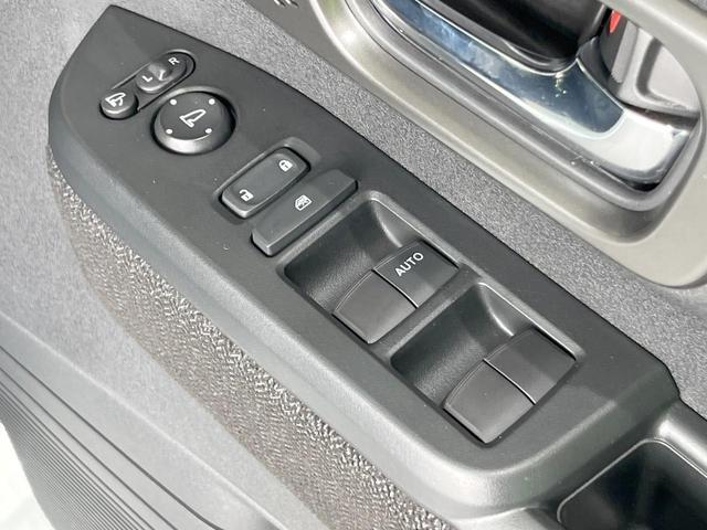 Ｎ－ＢＯＸカスタム ベースグレード　電動スライドドア　バックカメラ　衝突被害軽減システム　レーダークルーズ　禁煙車　コーナーセンサー　スマートキー　ＬＥＤヘッド　ビルトインＥＴＣ　純正１４インチアルミ　車線逸脱警報　オートライト（35枚目）