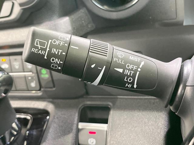 Ｎ－ＢＯＸカスタム ベースグレード　電動スライドドア　バックカメラ　衝突被害軽減システム　レーダークルーズ　禁煙車　コーナーセンサー　スマートキー　ＬＥＤヘッド　ビルトインＥＴＣ　純正１４インチアルミ　車線逸脱警報　オートライト（49枚目）