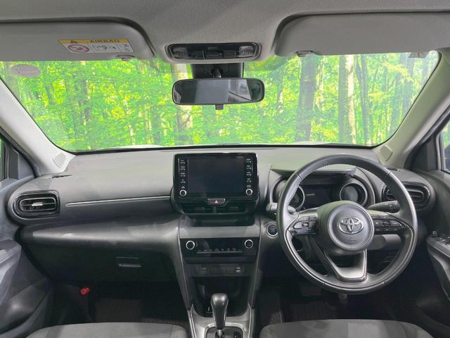 ヤリスクロス G 全周囲カメラ 衝突被害軽減システム レーダークルーズ 禁煙車 コーナーセンサー スマートキー LEDヘッド ETC 純正16インチアルミ 車線逸脱警報 オートライト オートエアコン(2枚目)