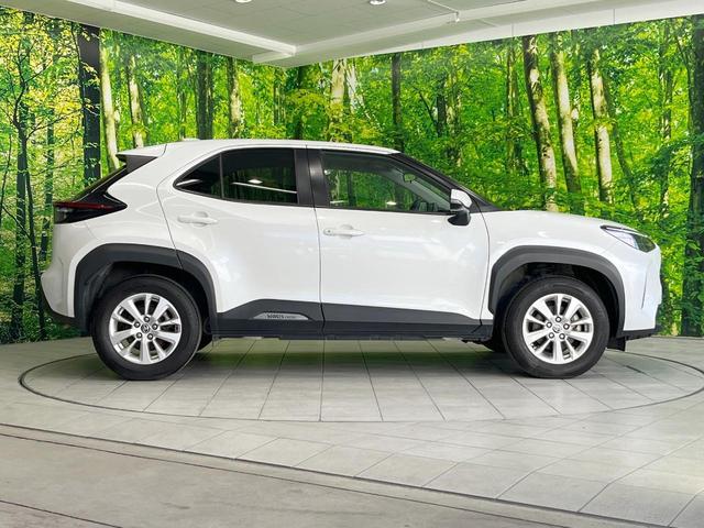 ヤリスクロス G 全周囲カメラ 衝突被害軽減システム レーダークルーズ 禁煙車 コーナーセンサー スマートキー LEDヘッド ETC 純正16インチアルミ 車線逸脱警報 オートライト オートエアコン(24枚目)