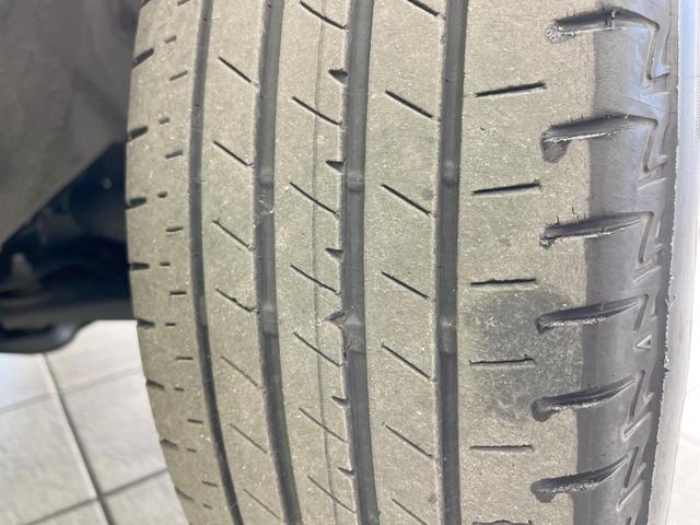 ヤリスクロス G 全周囲カメラ 衝突被害軽減システム レーダークルーズ 禁煙車 コーナーセンサー スマートキー LEDヘッド ETC 純正16インチアルミ 車線逸脱警報 オートライト オートエアコン(27枚目)