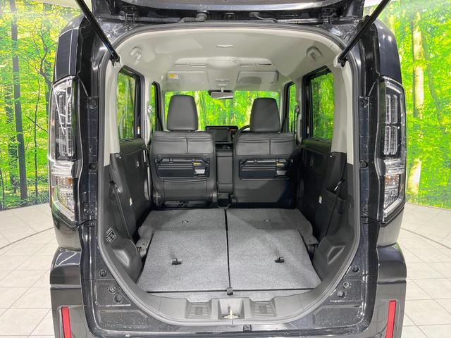 スペーシアカスタム ハイブリッドＸＳ　両側電動ドア　衝突被害軽減システム　レーダークルーズ　禁煙車　ハーフレザーシート　コーナーセンサー　スマートキー　ＬＥＤヘッド　純正１５インチアルミ　オートハイビーム　車線逸脱警報　オートライト（10枚目）