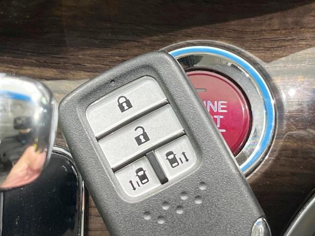 オデッセイ Ｇ・ＥＸ　両側電動ドア　バックカメラ　衝突被害軽減システム　禁煙車　スマートキー　ＬＥＤヘッド　ビルトインＥＴＣ　クルコン　純正１６インチアルミ　オートライト　オートエアコン　リアエアコン　Ｂｌｕｅｔｏｏｔｈ（7枚目）