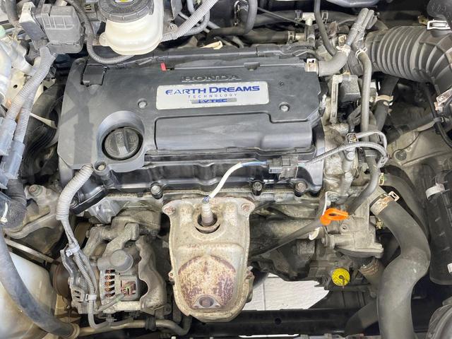 オデッセイ Ｇ・ＥＸ　両側電動ドア　バックカメラ　衝突被害軽減システム　禁煙車　スマートキー　ＬＥＤヘッド　ビルトインＥＴＣ　クルコン　純正１６インチアルミ　オートライト　オートエアコン　リアエアコン　Ｂｌｕｅｔｏｏｔｈ（19枚目）