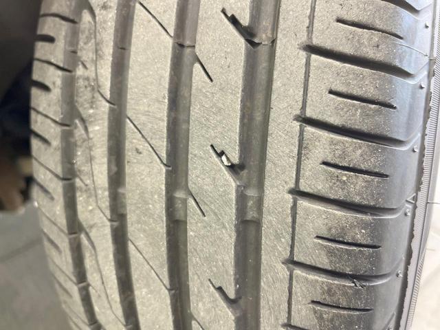 オデッセイ Ｇ・ＥＸ　両側電動ドア　バックカメラ　衝突被害軽減システム　禁煙車　スマートキー　ＬＥＤヘッド　ビルトインＥＴＣ　クルコン　純正１６インチアルミ　オートライト　オートエアコン　リアエアコン　Ｂｌｕｅｔｏｏｔｈ（27枚目）