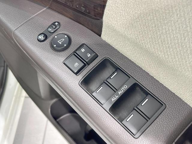 オデッセイ Ｇ・ＥＸ　両側電動ドア　バックカメラ　衝突被害軽減システム　禁煙車　スマートキー　ＬＥＤヘッド　ビルトインＥＴＣ　クルコン　純正１６インチアルミ　オートライト　オートエアコン　リアエアコン　Ｂｌｕｅｔｏｏｔｈ（48枚目）