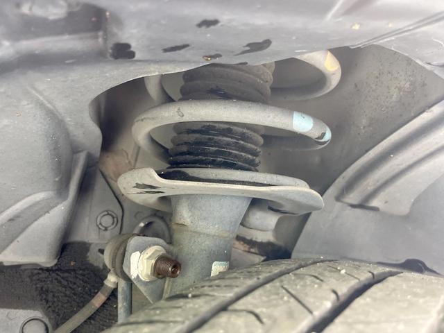 セレナ ハイウェイスター　Ｖセレクション＋セーフティ　ＳＨＶ　両側電動ドア　純正ＳＤナビ　後席モニター　バックカメラ　衝突被害軽減システム　禁煙車　スマートキー　ＥＴＣ　純正１６インチアルミ　オートライト　オートエアコン　リアエアコン（21枚目）