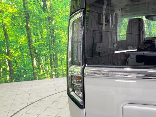 スペーシアカスタム ハイブリッドＸＳ　届出済未使用車　両側電動ドア　全周囲カメラ　衝突被害軽減システム　レーダークルーズ　ハーフレザーシート　コーナーセンサー　スマートキー　ＬＥＤヘッド　純正１５インチアルミ　オートハイビーム（33枚目）