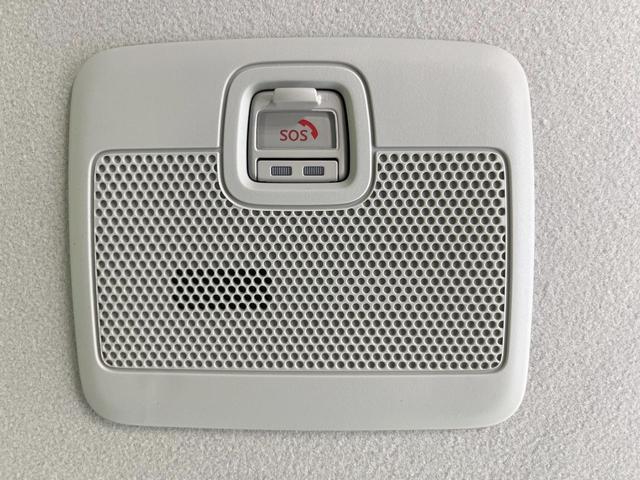 スペーシアカスタム ハイブリッドＸＳ　届出済未使用車　両側電動ドア　全周囲カメラ　衝突被害軽減システム　レーダークルーズ　ハーフレザーシート　コーナーセンサー　スマートキー　ＬＥＤヘッド　純正１５インチアルミ　オートハイビーム（52枚目）