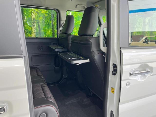 スペーシアカスタム ハイブリッドＸＳ　届出済未使用車　両側電動ドア　全周囲カメラ　衝突被害軽減システム　レーダークルーズ　ハーフレザーシート　コーナーセンサー　スマートキー　ＬＥＤヘッド　純正１５インチアルミ　オートハイビーム（57枚目）