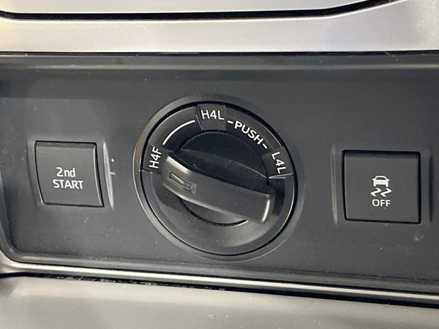 ランドクルーザープラド TX Lパッケージ 4WD サンルーフ 純正SDナビ バックカメラ 衝突被害軽減システム 禁煙車 黒革シート 前席シートエアコン ドラレコ コーナーセンサー スマートキー LEDヘッド ビルトインETC(44枚目)